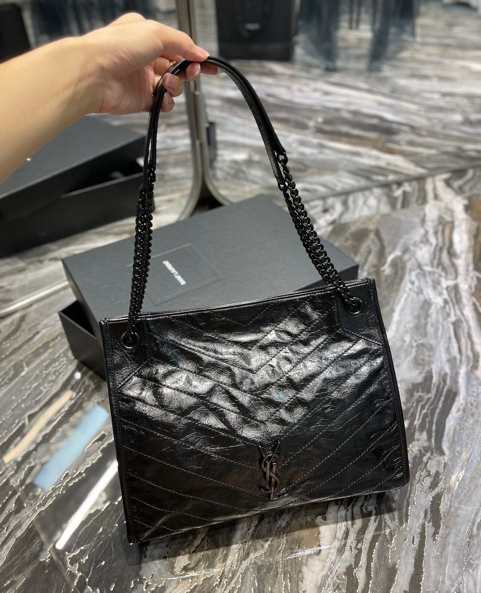 Louis Vuitton Haute Couture Classic Luxury Handbag Shoulder Crossbody 9