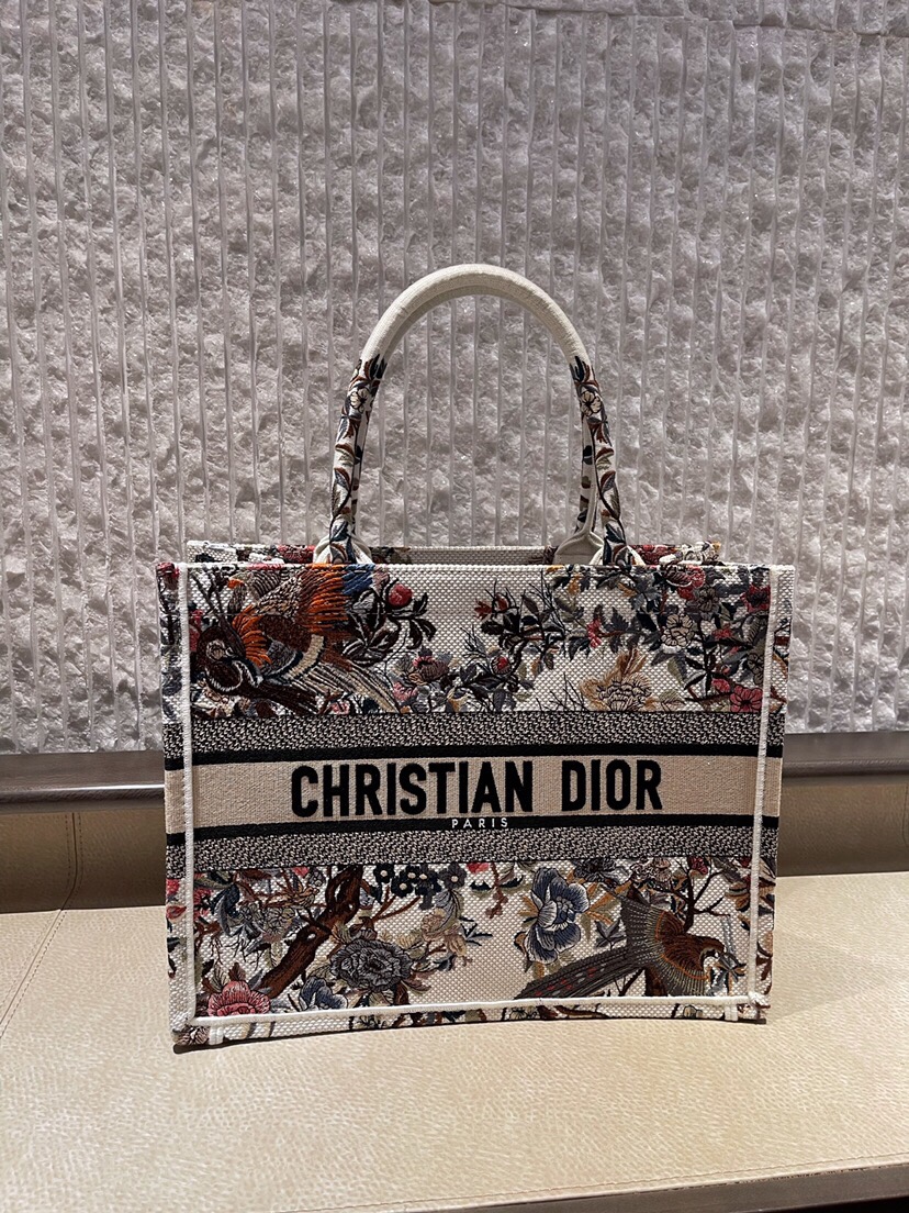 Dior Book Tote Handbags Tote Bags Winter Collection