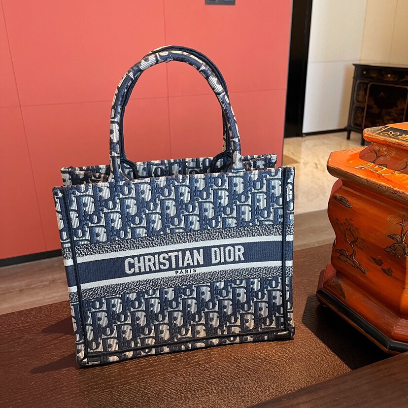 Designer 7 Star Replica
 Dior Book Tote AAAAA+
 Handbags Tote Bags Blue