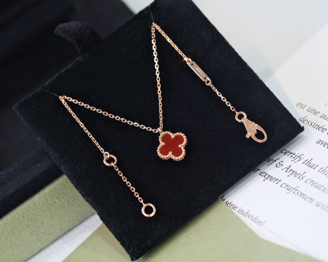 NO:360313,VCA Carnegie Flower Necklace, Vac Necklace, Necklace19860909vca红玉髓小花项链,Vac项链,necklace,Jewelry