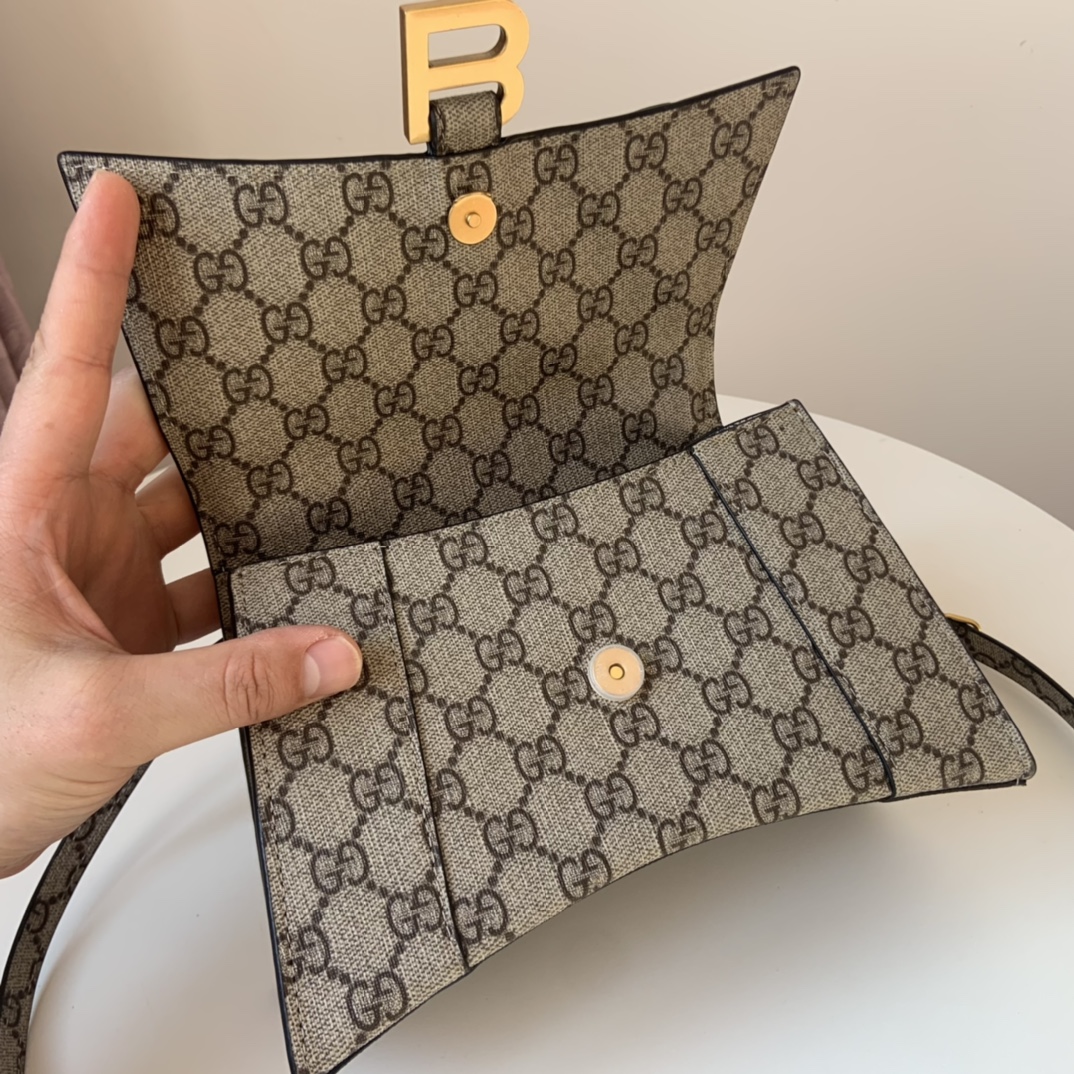 Balenciaga Luxury Handbag Collection 7