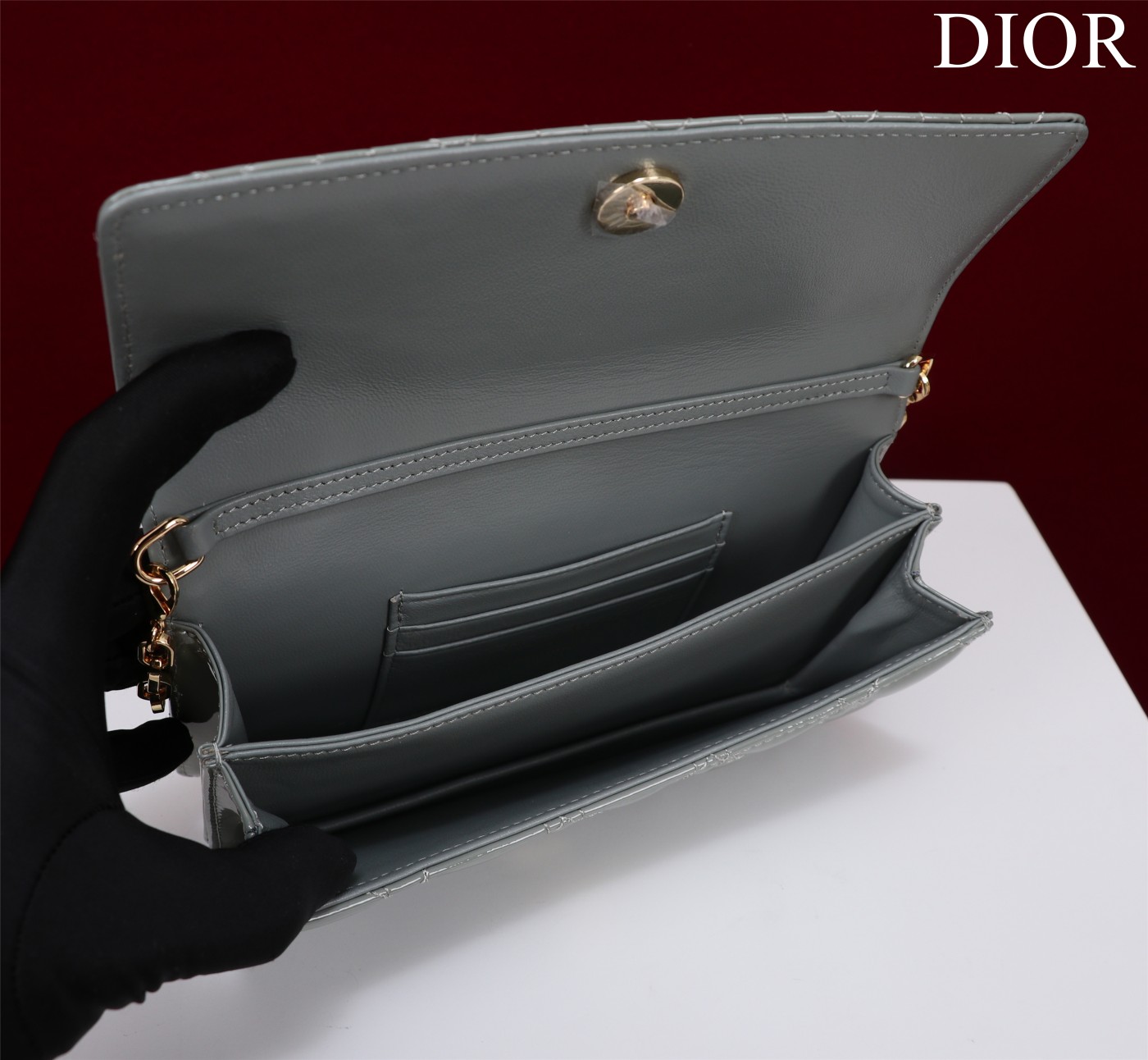 迪奥Dior顶级进口原厂牛皮链条包️️DIOR手袋于迪奥二零二三春夏成衣系列发布秀精彩亮相重新诠释迪奥别