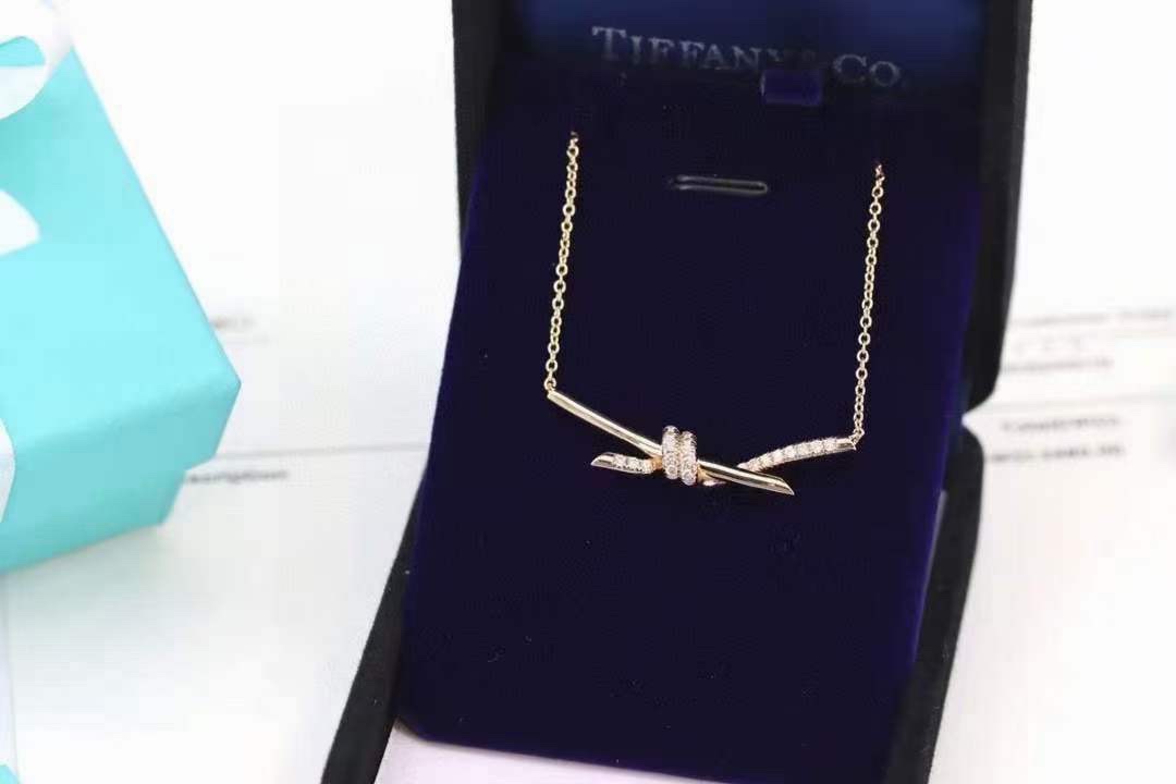 Tiffany & Co. Tiffany&Co. Knot系列 满钻绳结 锁骨项链