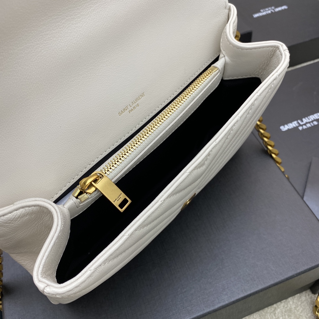 Saint Laurent Envelope Chain Bag in White Leather with Gold Hardware 8 i1675534445 9048 7