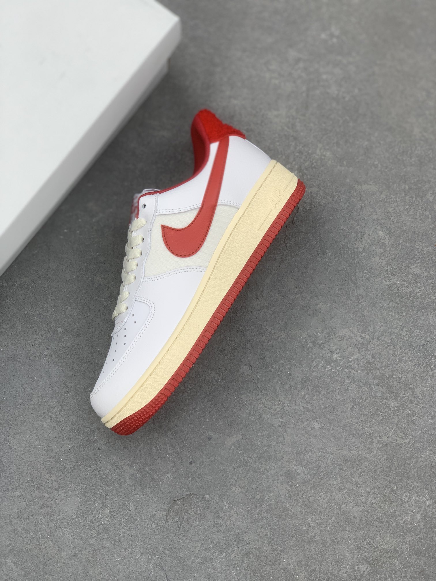 Nike Air Force 1 Low White Red DO5220-161 - Premium Quality & Comfort 8 i1675618329 1726 6