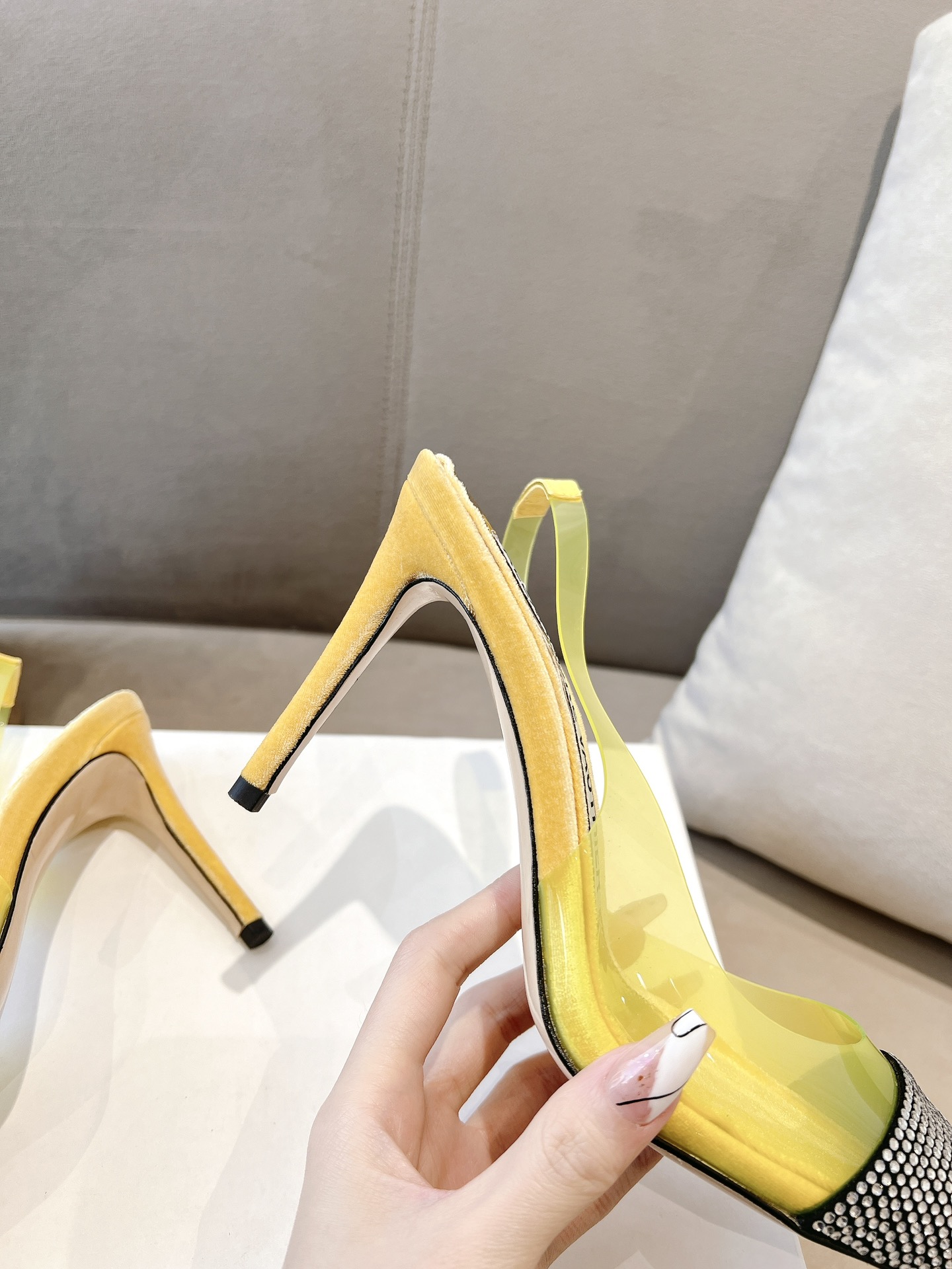 2021, 2023 Alexandre Vauthie Crystal Sole Water-Drive Shoes with Velvet Lining - 图片 9