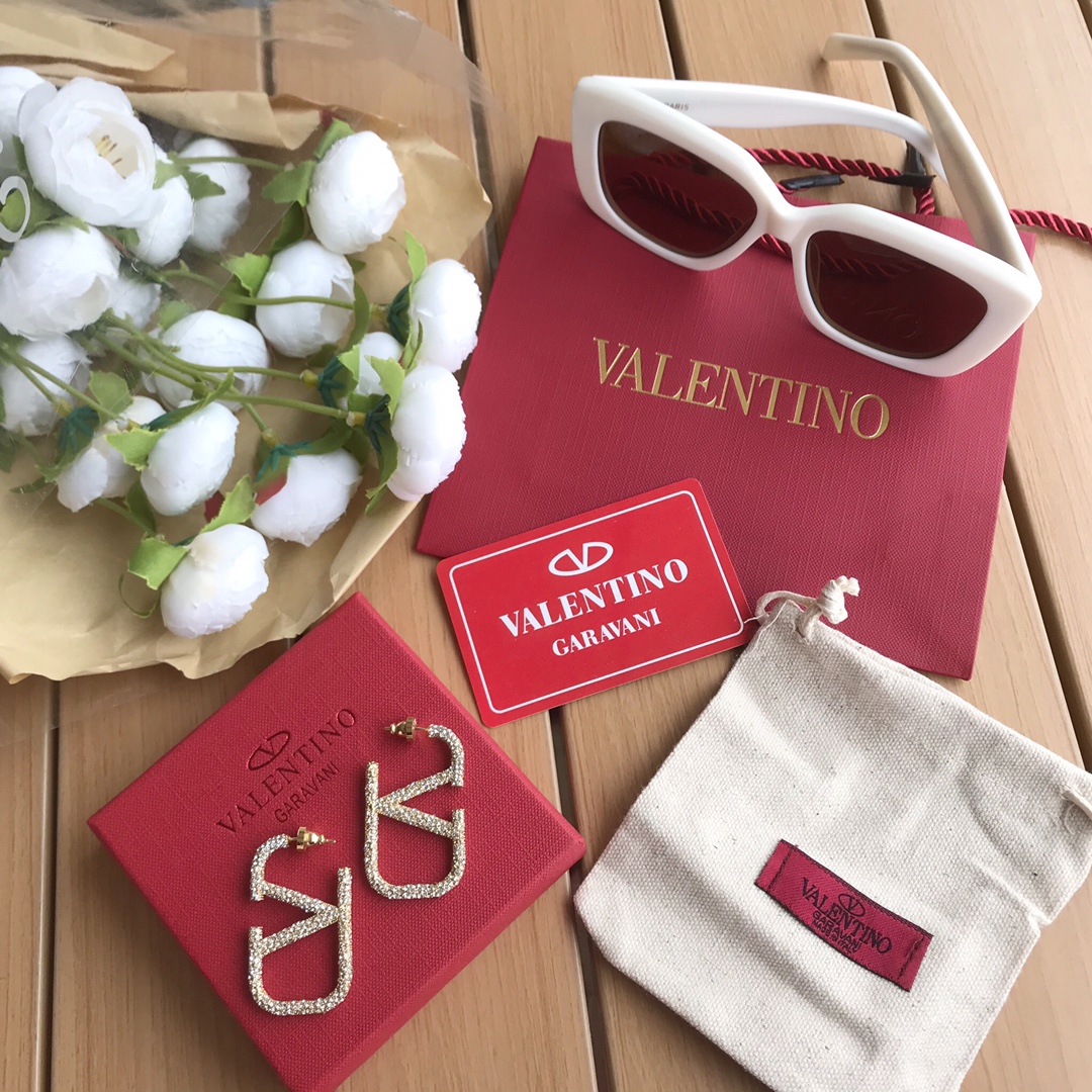 발렌티노 귀걸이 63463 Valentino Earrings