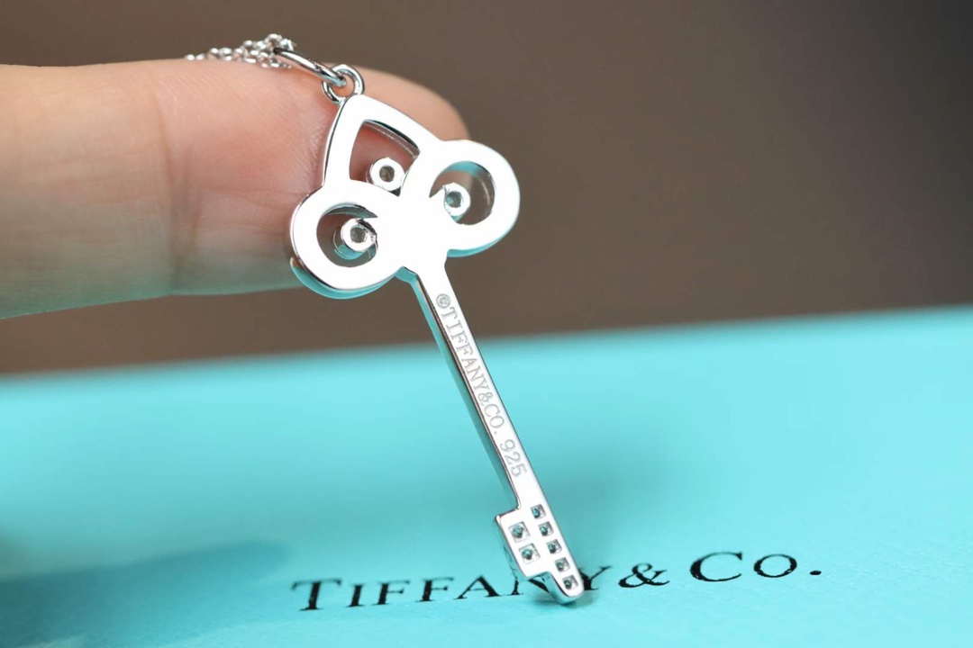 Tiffany & Co. 蒂芙尼Tiffany&Co.鸢尾花 钥匙项链