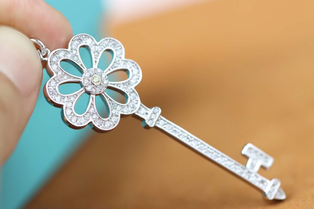 Tiffany & Co. 蒂芙尼Tiffany&Co.雏花菊钥匙项链