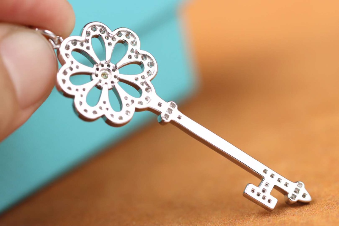 Tiffany & Co. 蒂芙尼Tiffany&Co.雏花菊钥匙项链