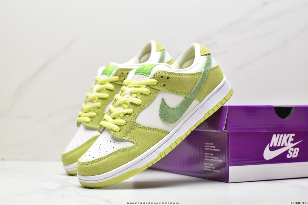 180 耐克Nike SB Dunk Low Pro 复古低帮头层皮 DM0807-300