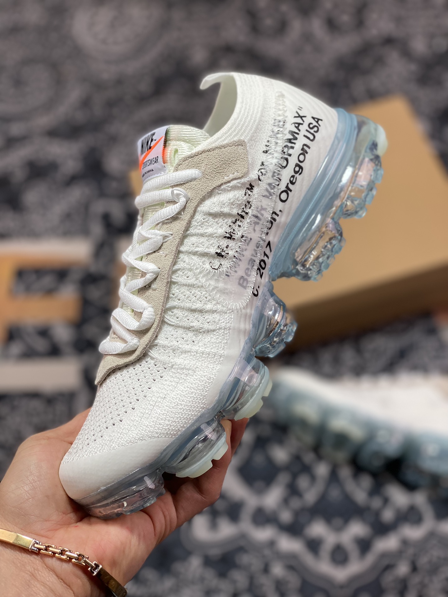 Off-White x Nike Air Vapormax Flyknit 2.0”White/Total/Orange”AA3831-100