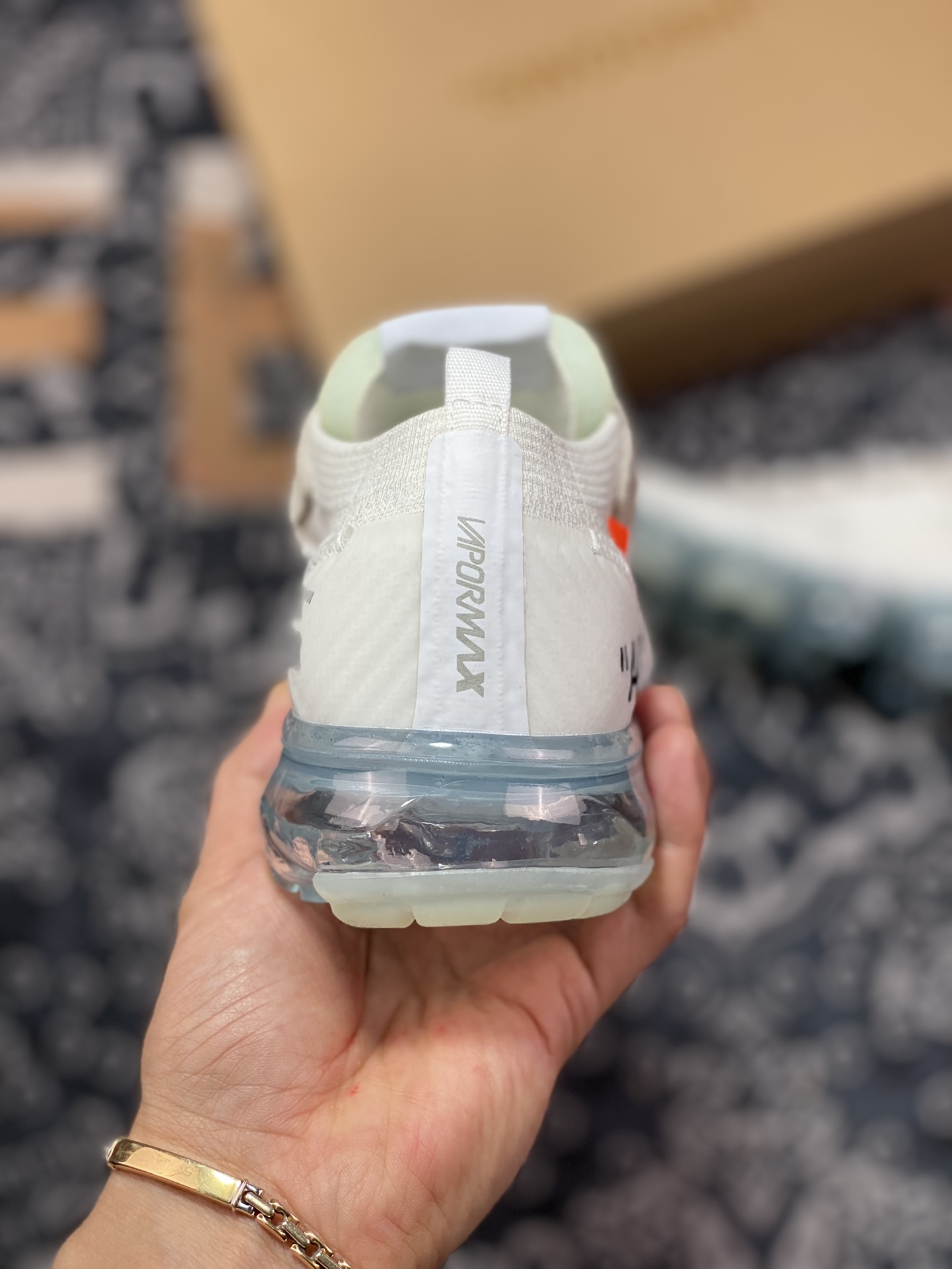 Off-White x Nike Air Vapormax Flyknit 2.0”White/Total/Orange”AA3831-100