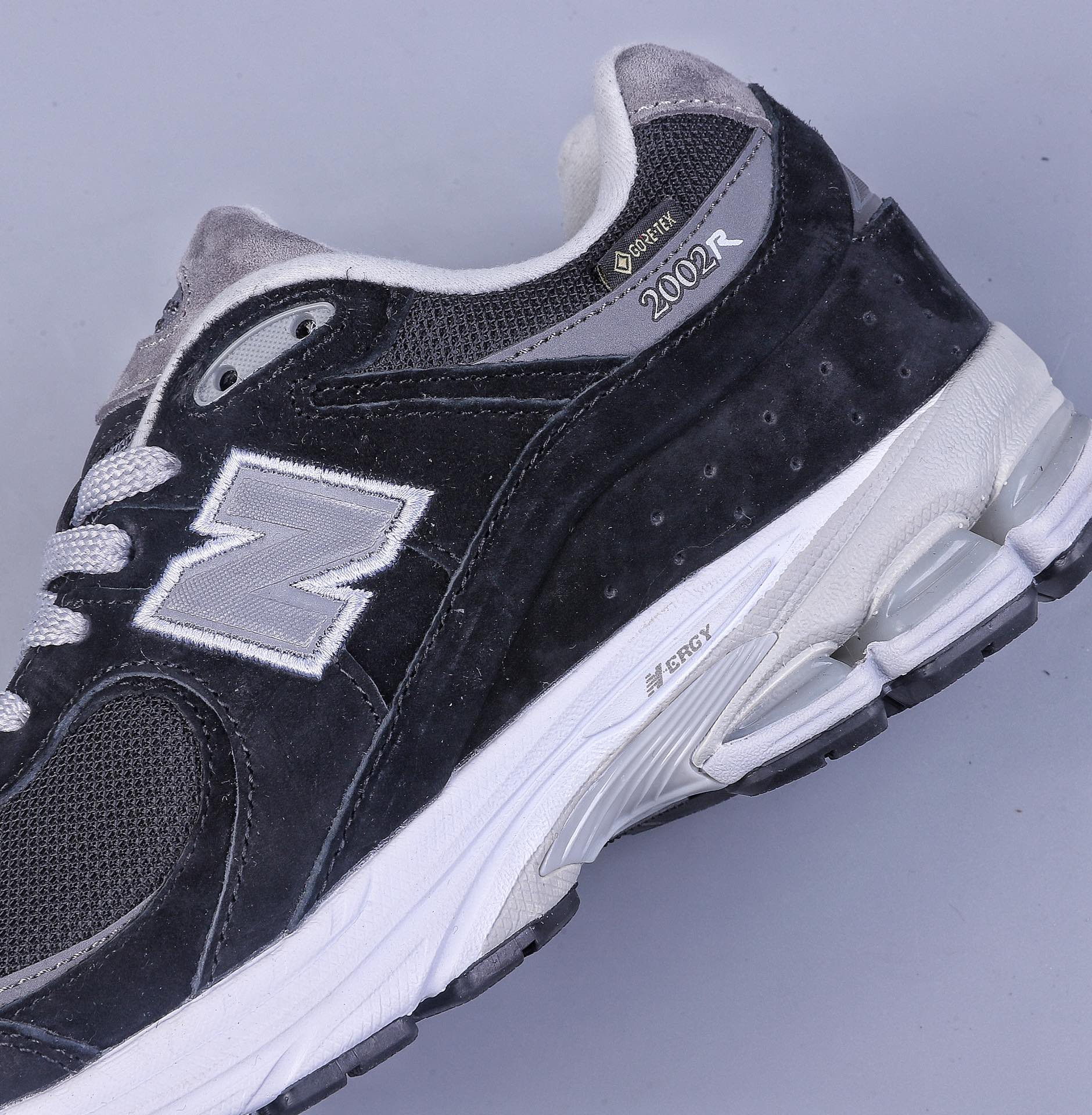 New Balance 2002 series retro casual running shoes M2002RXD