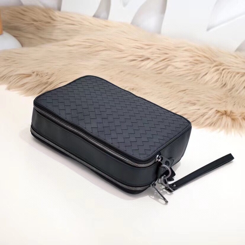 Bottega Veneta Luxury Handbag Collection 6