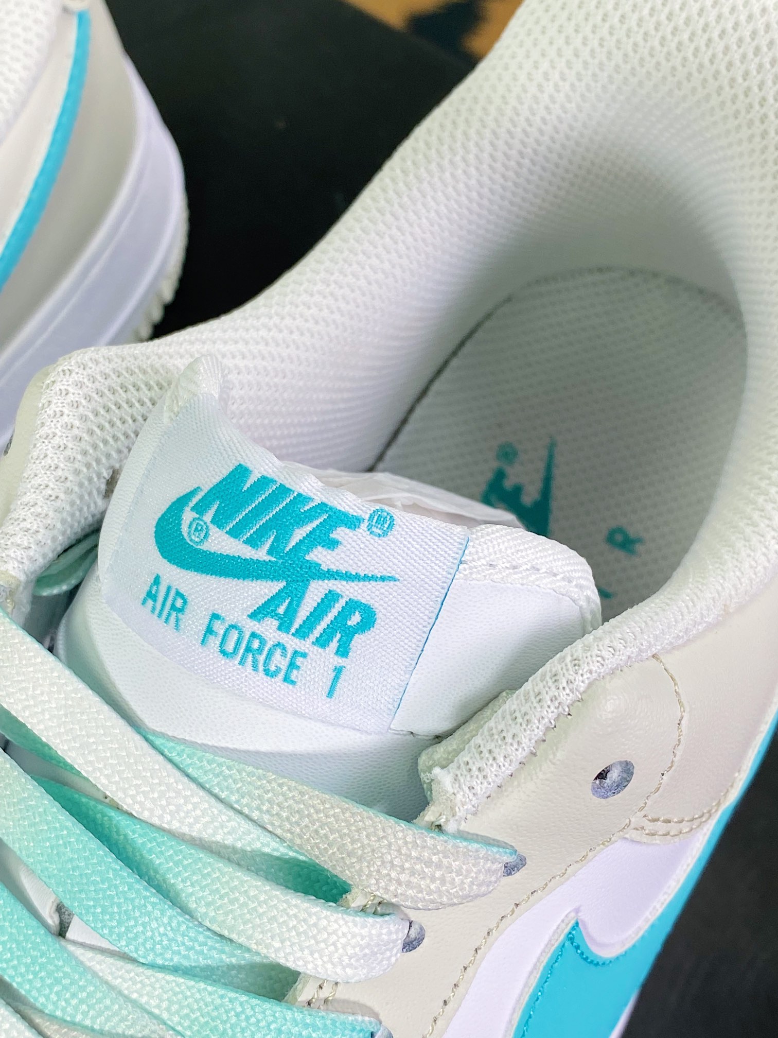 200   Air Force 1'07 Low Retro SP空军一号低帮经典百搭休闲运动板鞋LZ6699-555