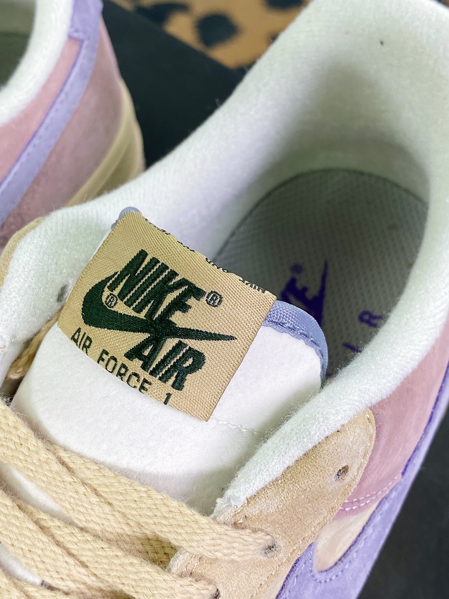 260  Air Force 1′07 Low Suede”Aandy Yellow /Purple”空军一号ZB2121-103