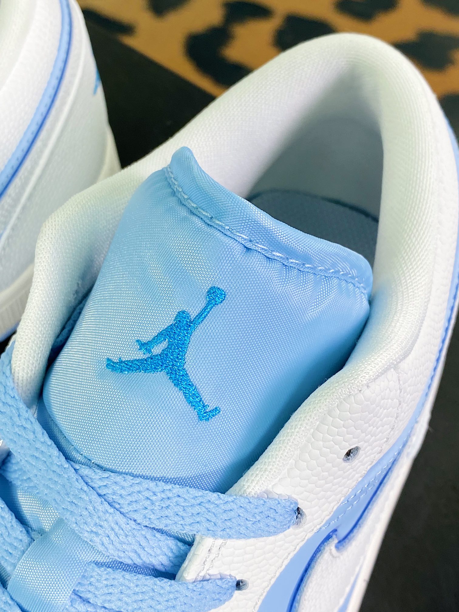 220 Wmns Air Jordan 1 Low GS”Reverse Ice Blue”AJ1乔丹一代低帮DV1299-104