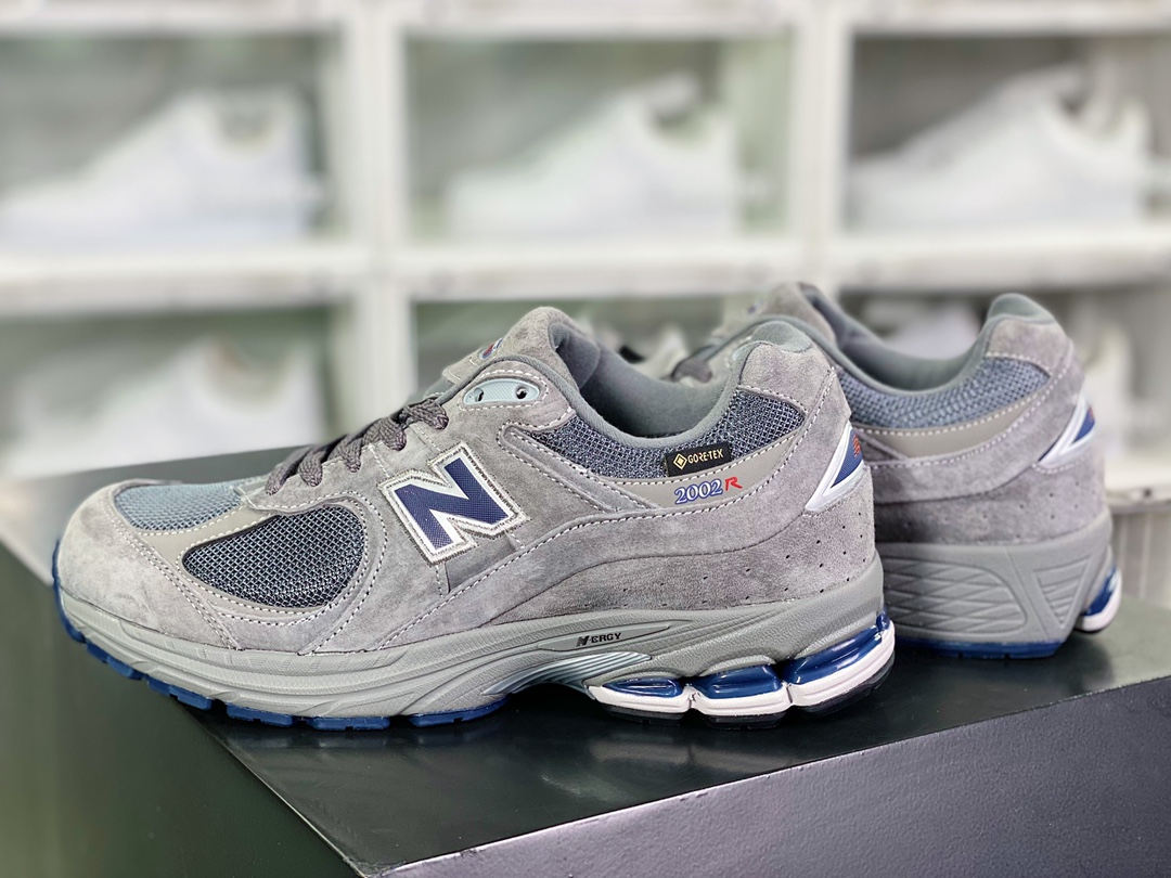 ML2002 Series Retro Daddy Style Casual Sports Jogging Shoes ”Suede Yuanzu Dark Gray Dark Blue” ML2002RA