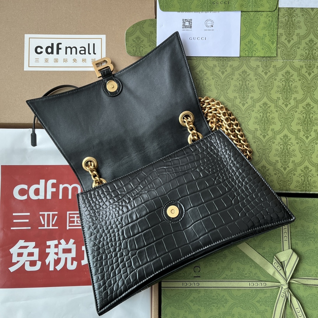 原厂皮配Cdfmall三亚免税店手提袋来自巴黎世家22年秋冬系列Crush气场强大的实用型大包包强势回归