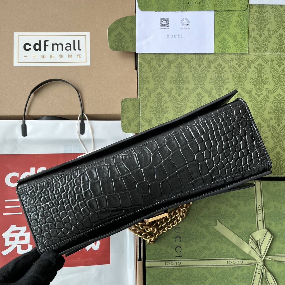 原厂皮配Cdfmall三亚免税店手提袋来自巴黎世家22年秋冬系列Crush气场强大的实用型大包包强势回归