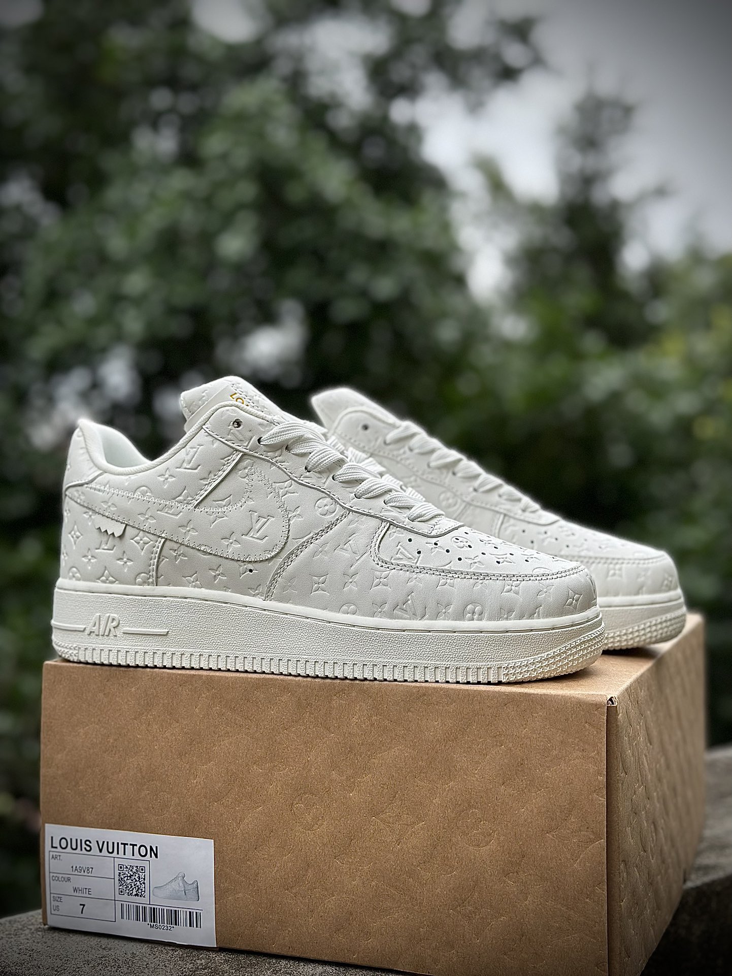 联名款福利特价大码供应LouisVuittonxNikeAirForce1Low低帮系带板鞋白红蓝LV联