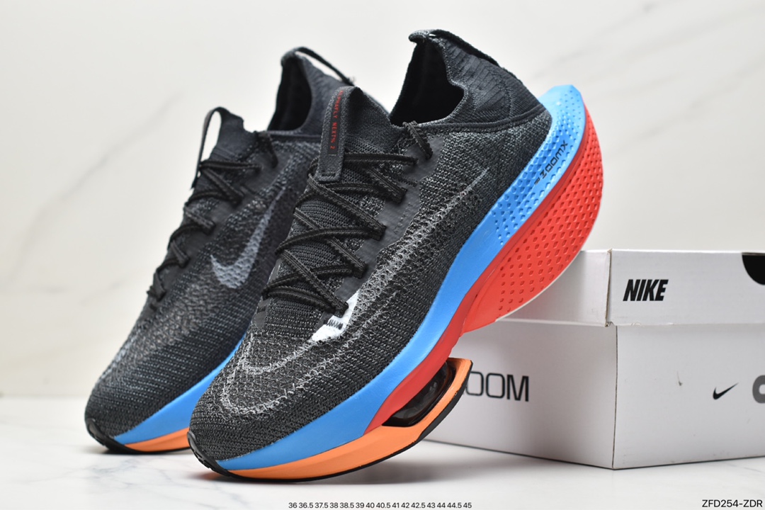 280 新品发布 Nike Air Zoom Alphafly NEXT整体采用前作的设计语言DV9422-140