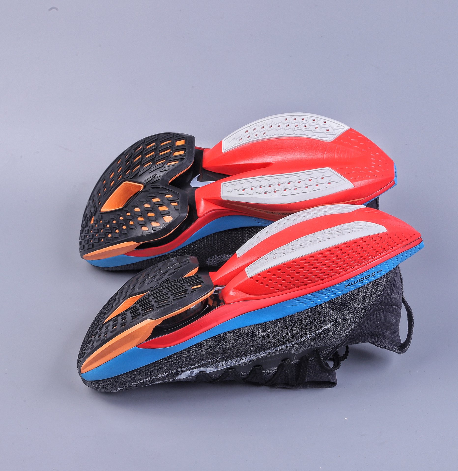 280 Nike Air Zoom Alphafly NEXT% 2 ”Proto” 全新马拉松超级跑鞋 DV9422-140