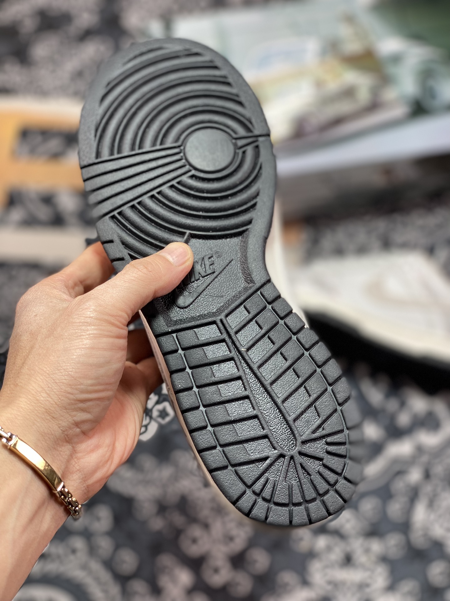 360 原装级别 Otomo Katsuhiro x Nike SB Dunk Low ”Steamboy OST” YZ1391-888