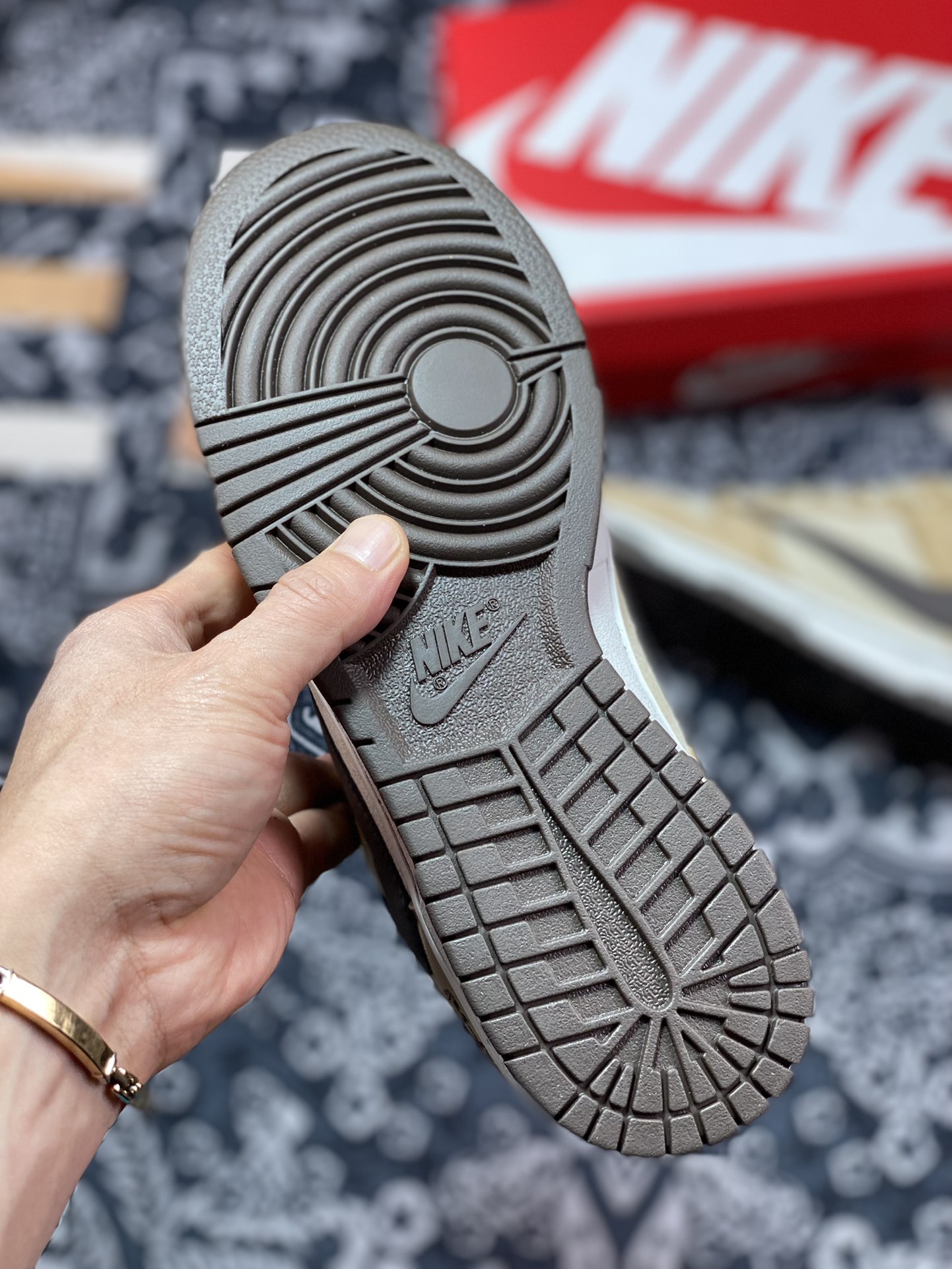 320 原装级别 Nike SB Dunk Low 小麦棕倒钩纯原大厂出品CU1726-666