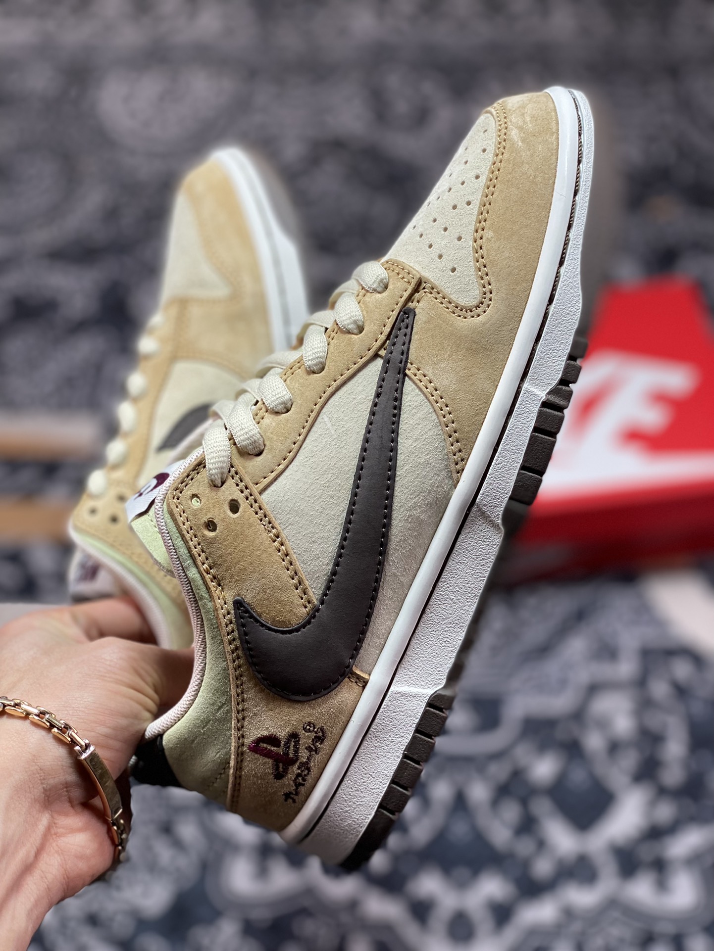 320 原装级别 Nike SB Dunk Low 小麦棕倒钩纯原大厂出品CU1726-666