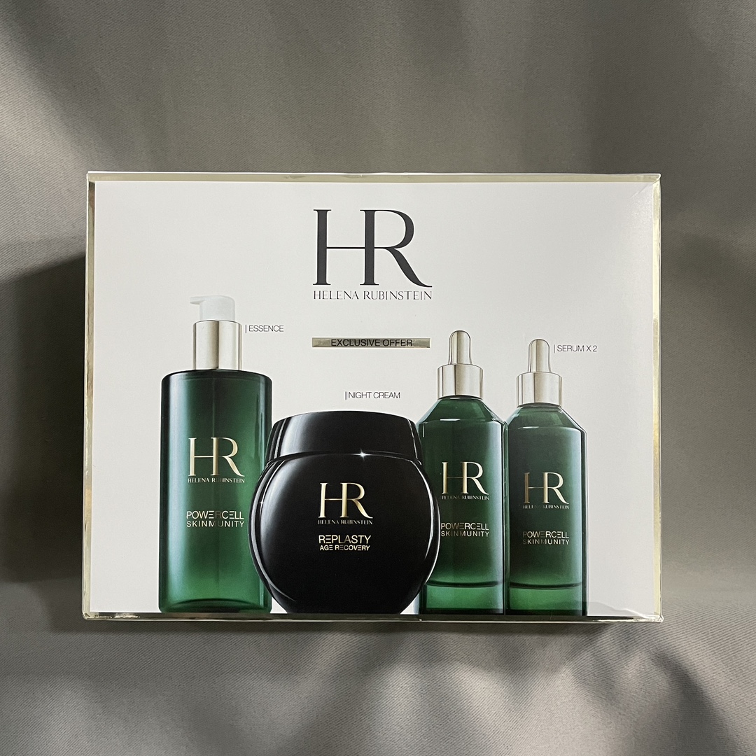 ¡Set de cuatro piezas HR赫莲娜 en caja de cartón! Incluye: Bálsamo negro 100ml + Agua nueva piel 400ml + Esencia verde 100…