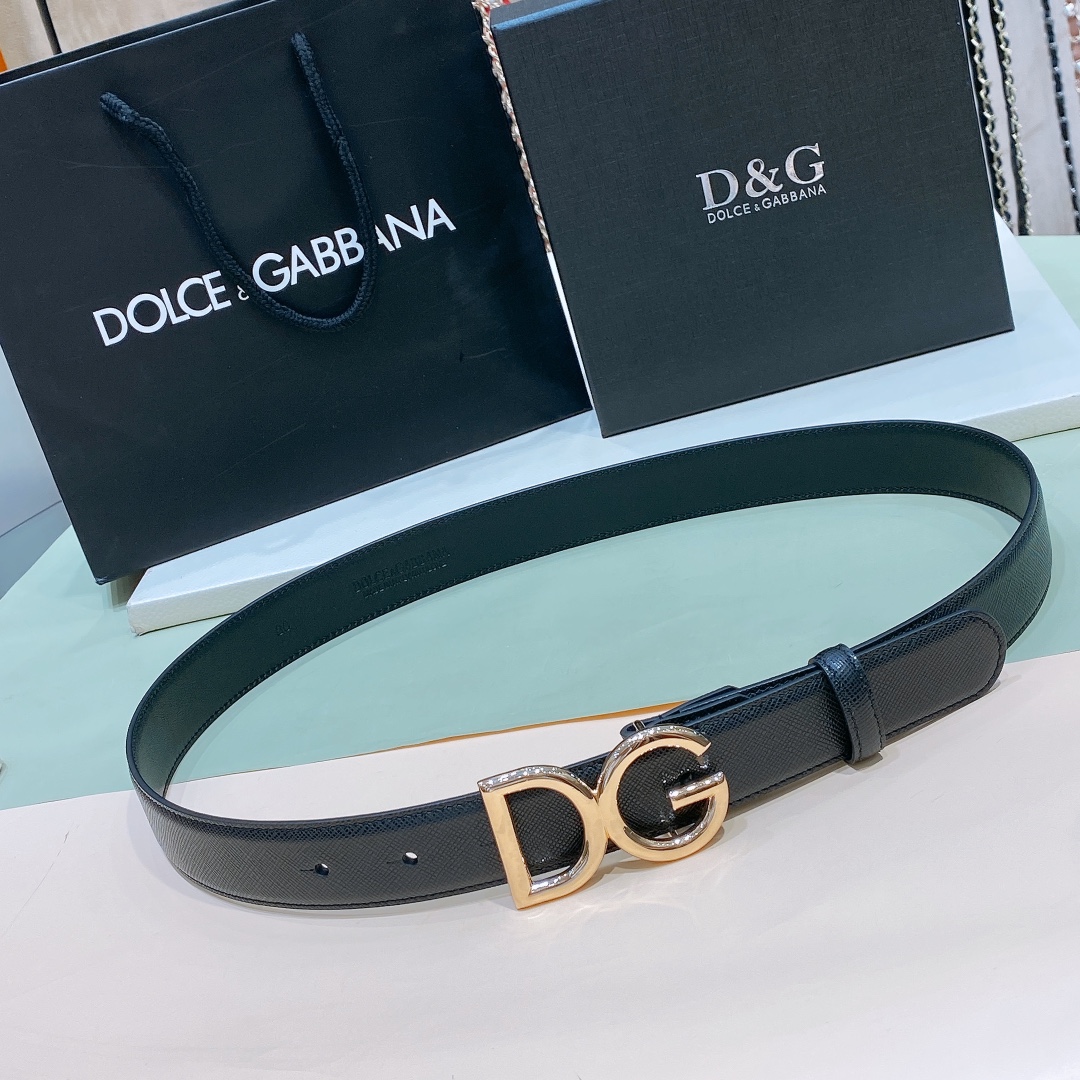 杜嘉班纳gd字母logo搭扣.牛皮带