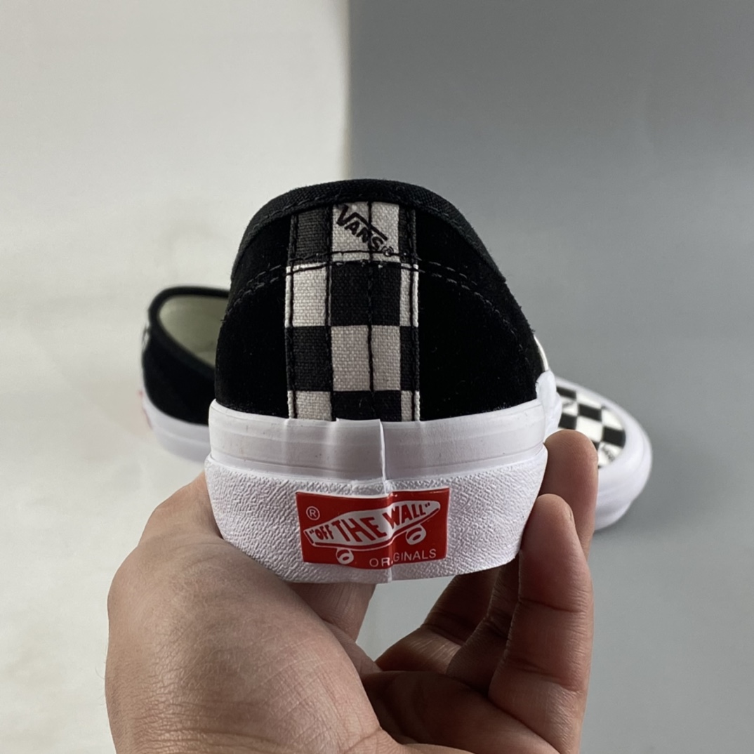 VANS VAULT OG AUTHENTIC LX black and white checkerboard color matching low-top canvas men's and women's shoes VN0A45JJVQA