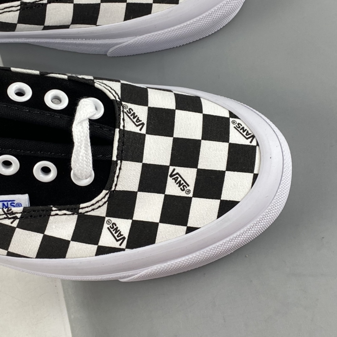 VANS VAULT OG AUTHENTIC LX black and white checkerboard color matching low-top canvas men's and women's shoes VN0A45JJVQA