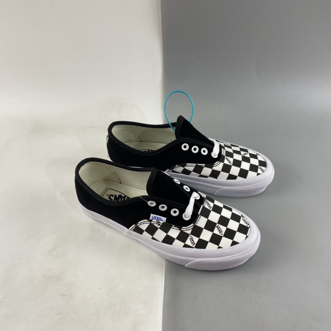 VANS VAULT OG AUTHENTIC LX black and white checkerboard color matching low-top canvas men's and women's shoes VN0A45JJVQA