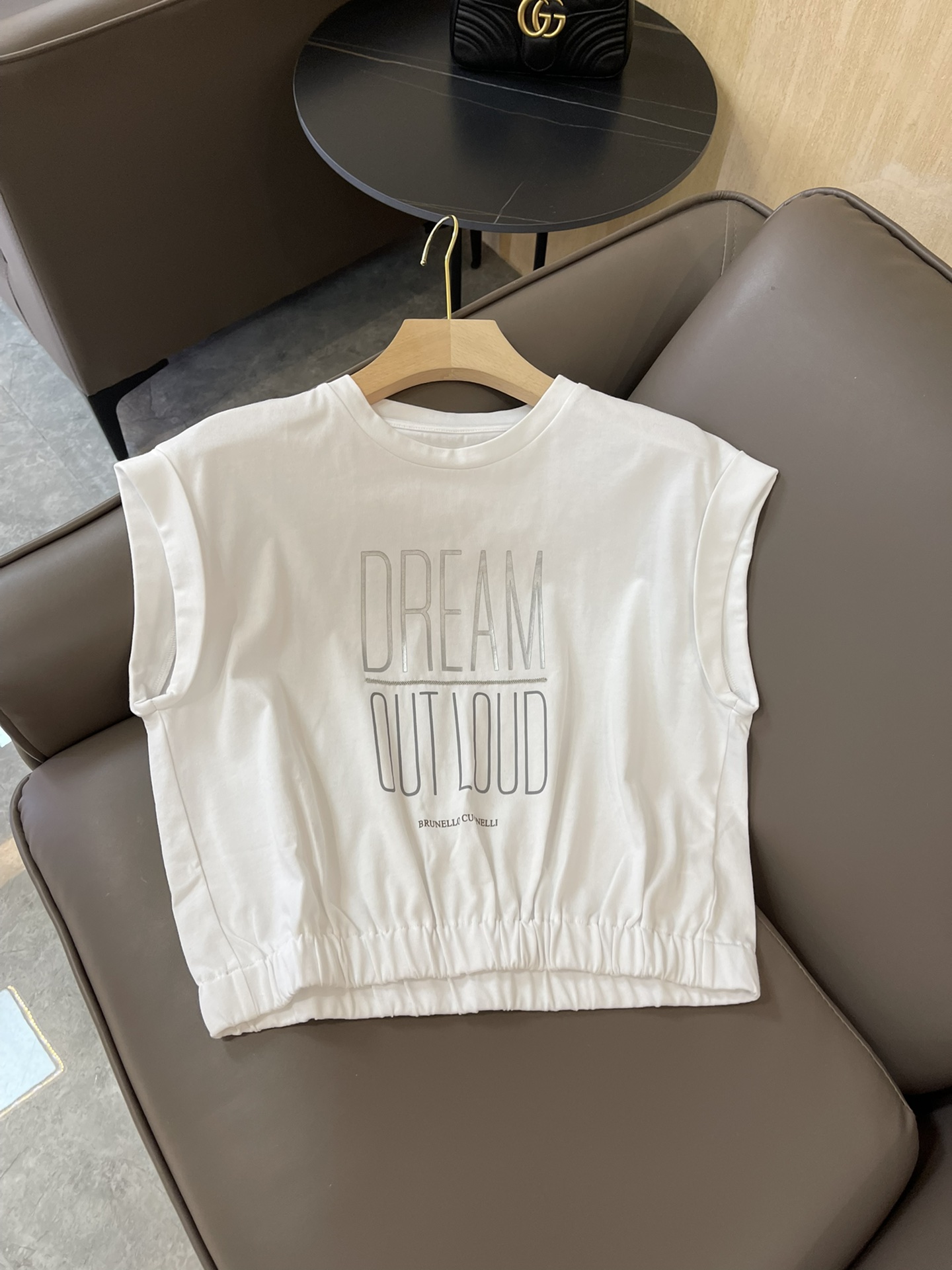 NO:296892,23105# New T-shirt BC Letter Chain Boutique Cotton Sleeveless Short Loose T-shirt Black White SML,,tees, t-shirt,alexander wang1986090923105# 新款T恤 BC 字母链条 精品棉 无袖 短款宽松T恤 黑色 白色 SML,,tees，t-shirt,alexander wang,Women's clothing