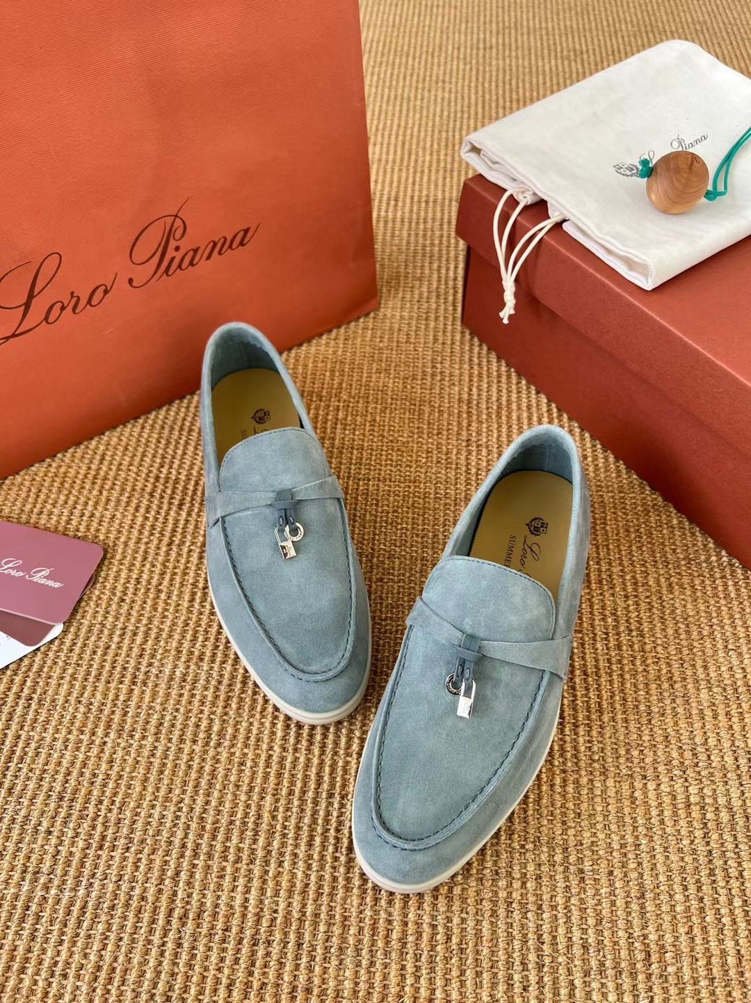 LoroPiana35-404142