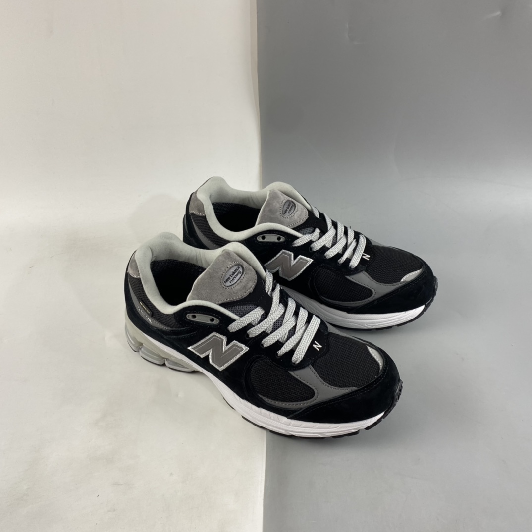 New Balance 2002 series retro casual running shoes M2002RXD