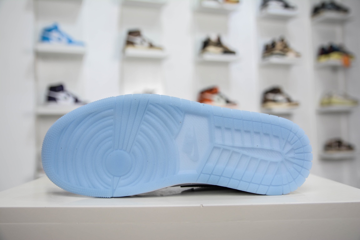 220 纯原版 Nike Air Jordan 1 Low AJ1乔1低帮文化篮球鞋 DV1309-100