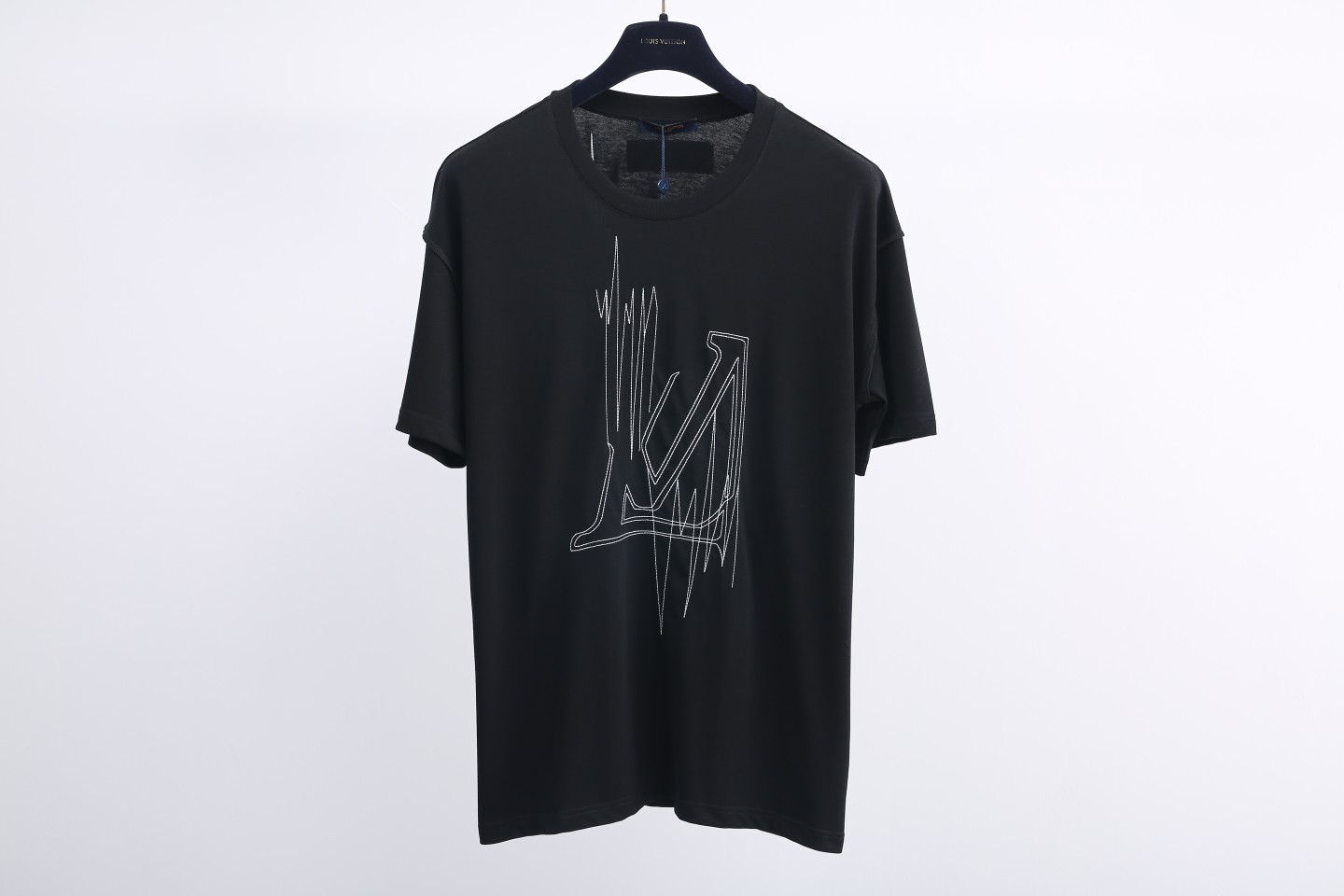 루이비통 자수 프린트 반팔 티셔츠 729 Louis Vuitton T Shirt