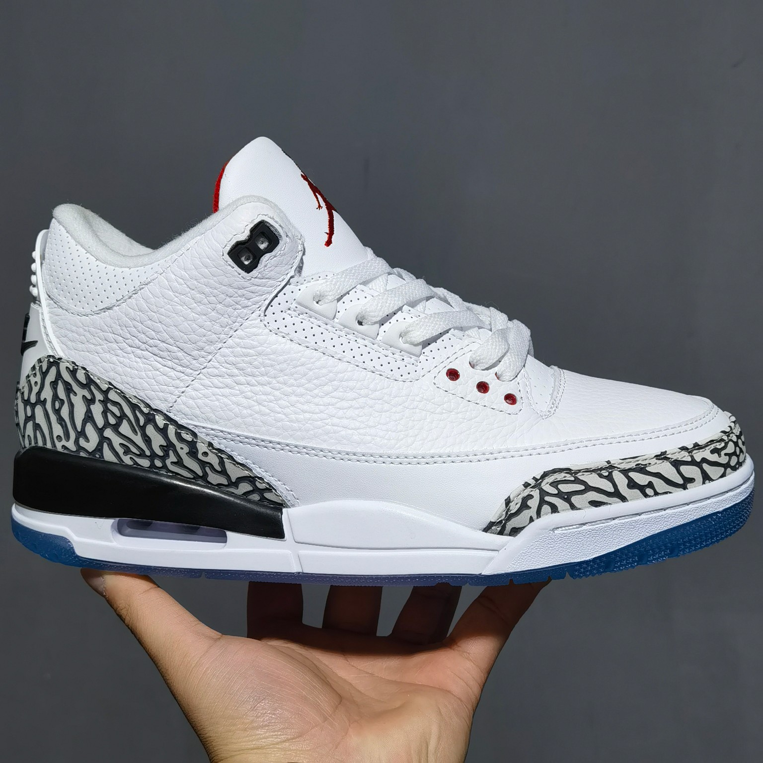 AJ3罚球线尺码36-47.5总裁性