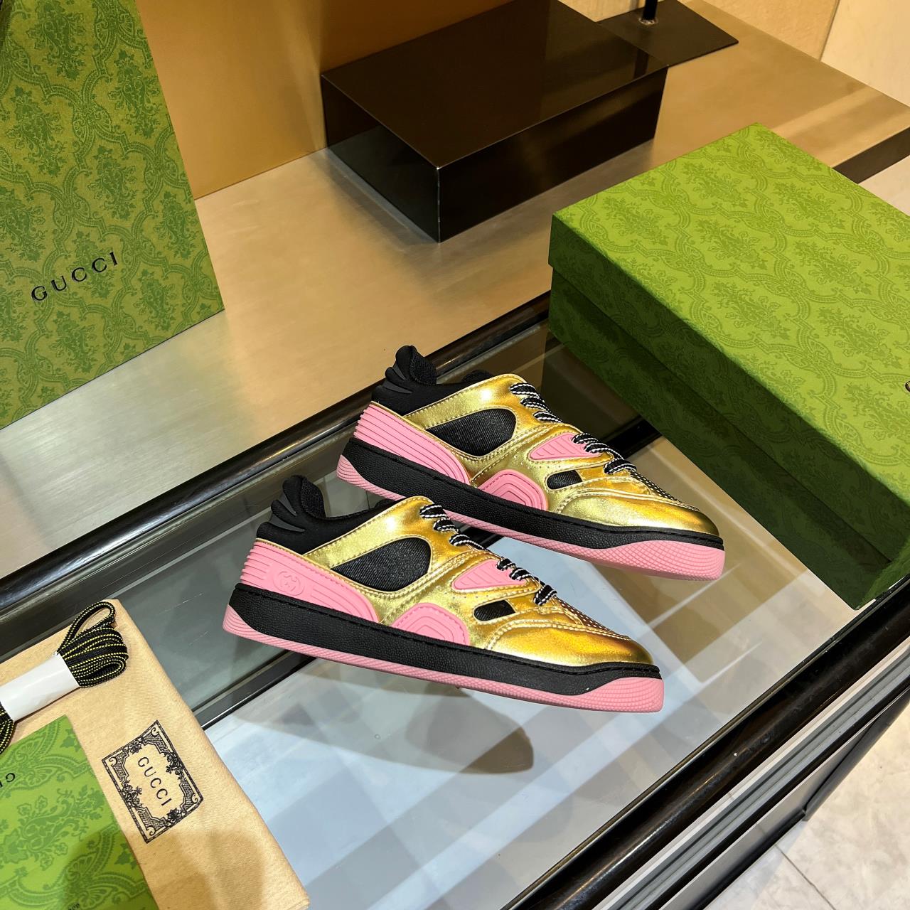 versión alta, 2022Gucci zapatillas de deporte de gama baja versión superior! Nuevo colourway una a u