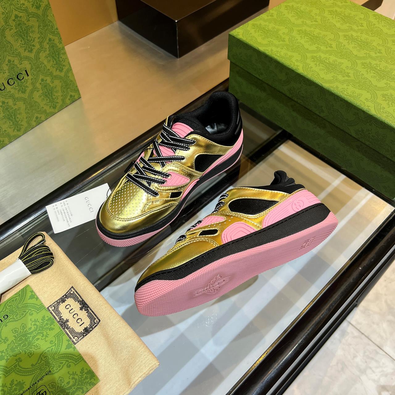 versión alta, 2022Gucci zapatillas de deporte de gama baja versión superior! Nuevo colourway una a u