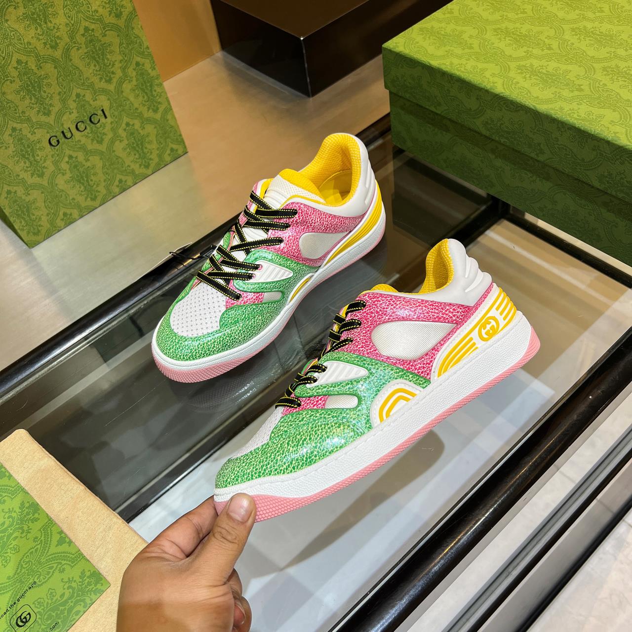 versión alta, 2022Gucci zapatillas de deporte de gama baja versión superior! Nuevo colourway una a u