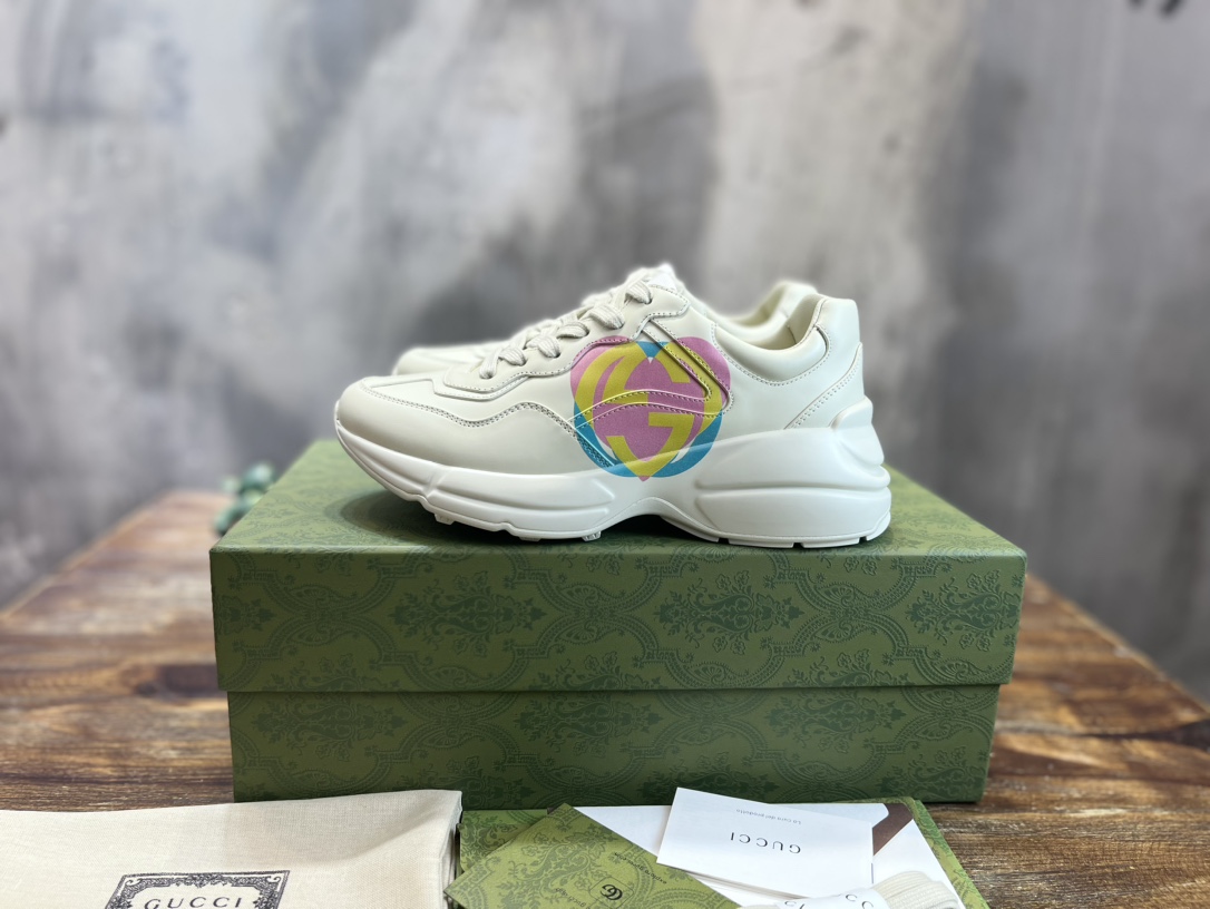 Gucci 2022新配色 莞产 代购渠道版本 Gucci Rhyton Vintage Trainer Sneaker