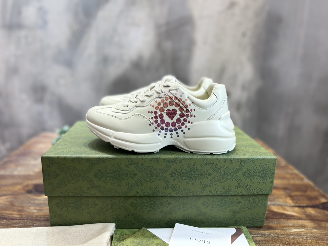 Gucci 2022新配色 莞产 代购渠道版本 Gucci Rhyton Vintage Trainer Sneaker