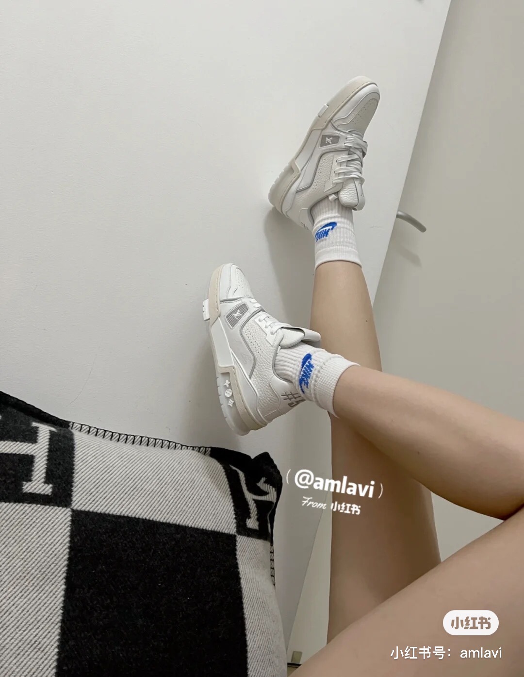 NO:230704,LV colors The most shipped color White cement, casual shoes/sports shoes, louis vuitton, sneakers19860909LV 个颜色 中出货最多的颜色 白水泥,休闲鞋/运动鞋,louis vuitton,sneakers,Women's Shoes