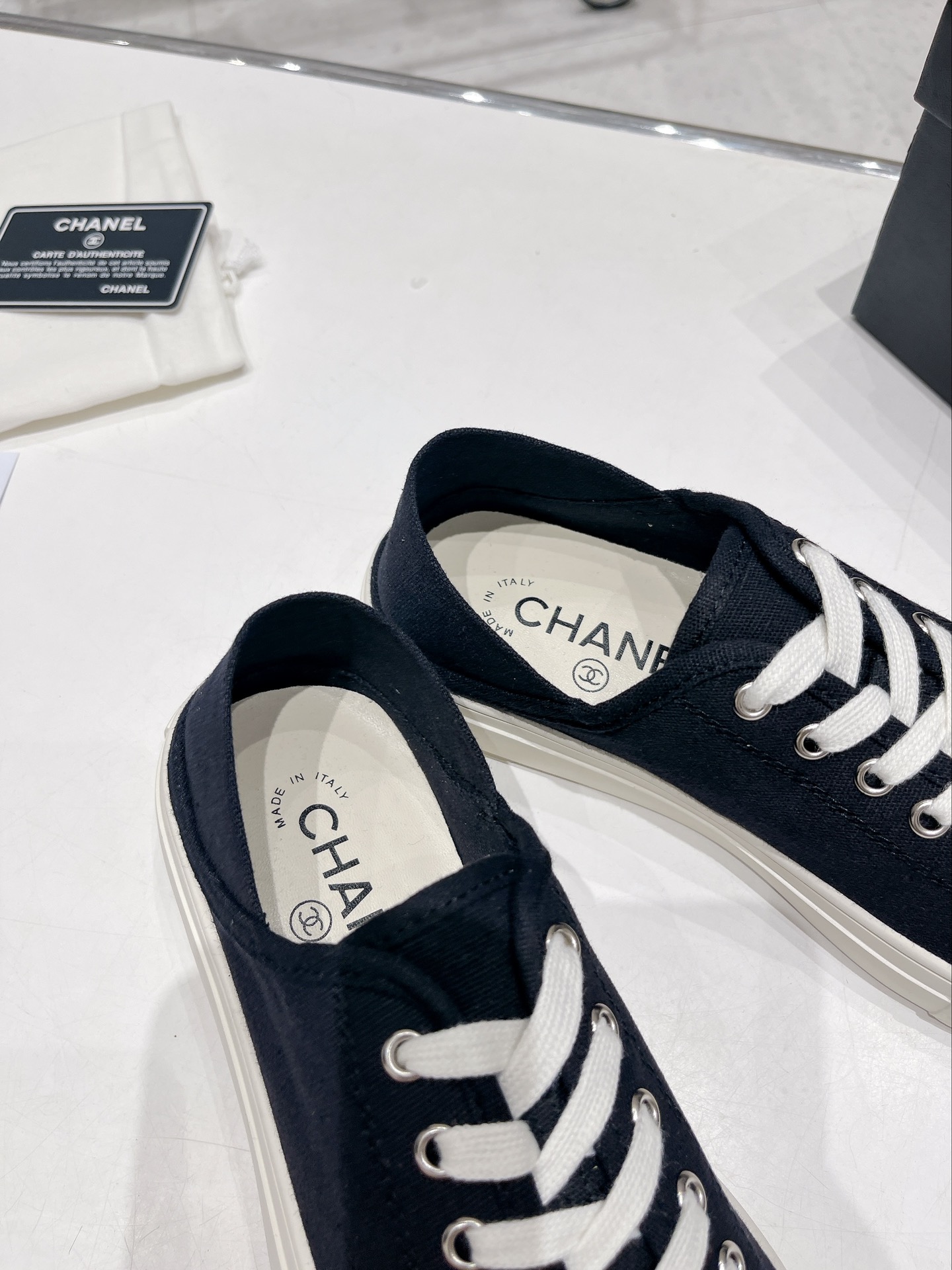 Chanel香奈儿最新厚底饼干鞋目前