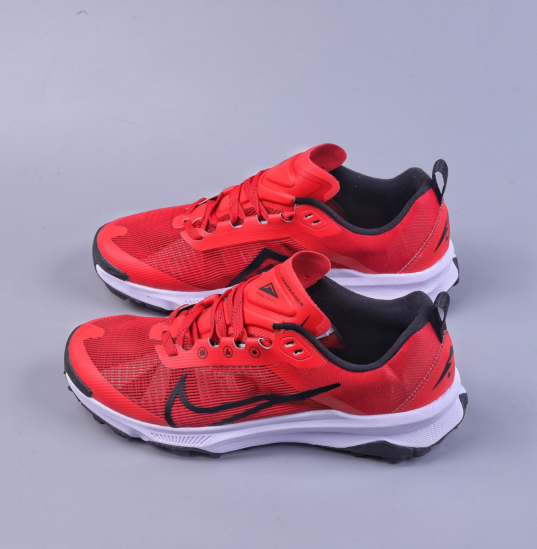 180 Nike React Pecasus Trail 4 GORE-TEX 飞马涡踪迹4代瑞DR2693-800